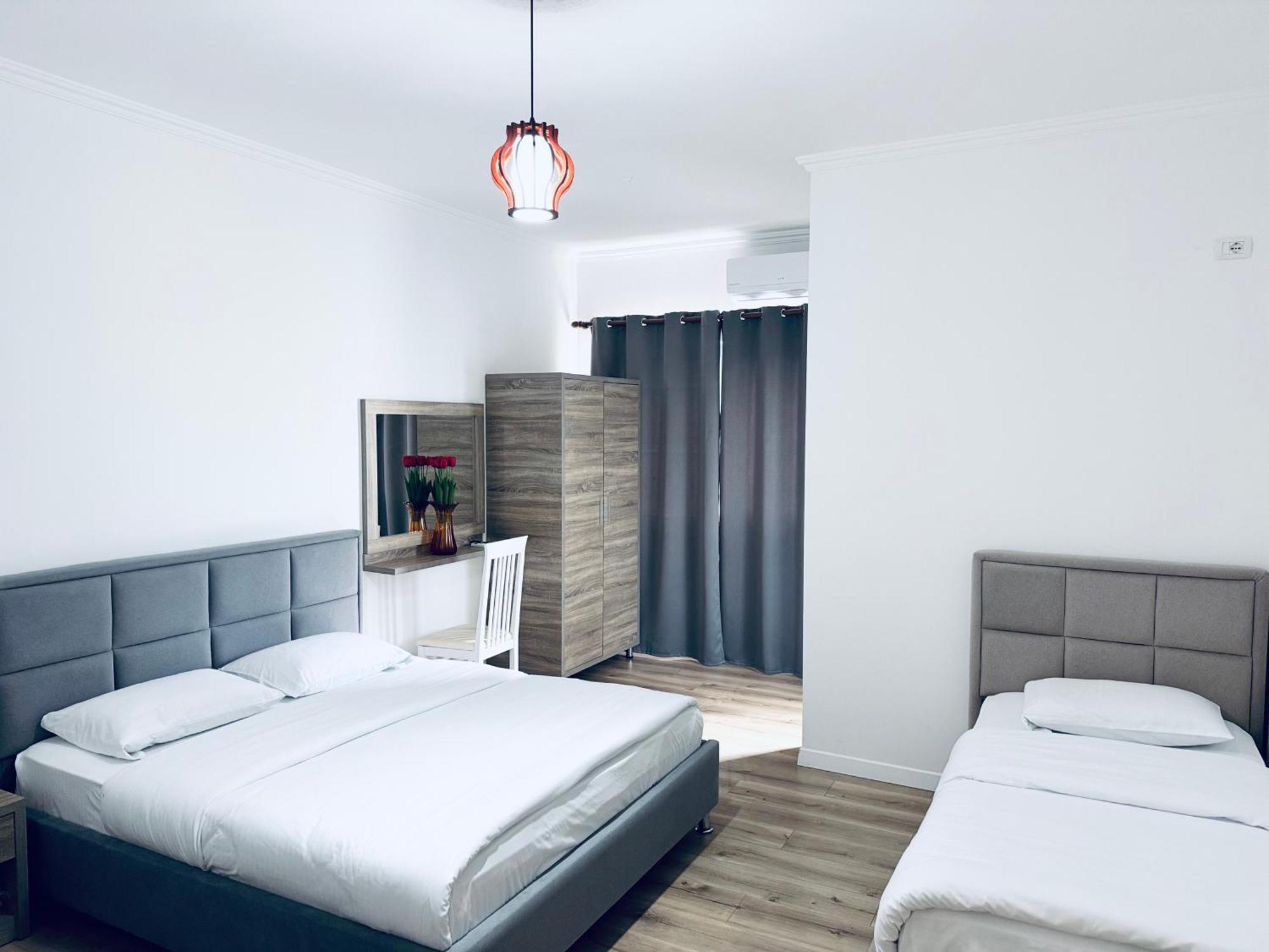Kutal Park Inn Hotel Përmet 外观 照片